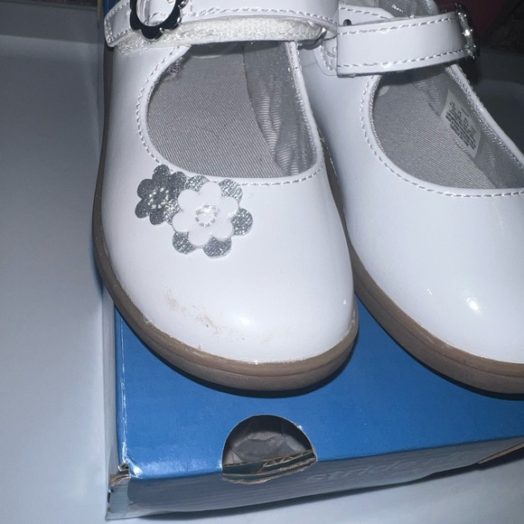 Mary Jane Flat 8.5c - Picture 3 of 8